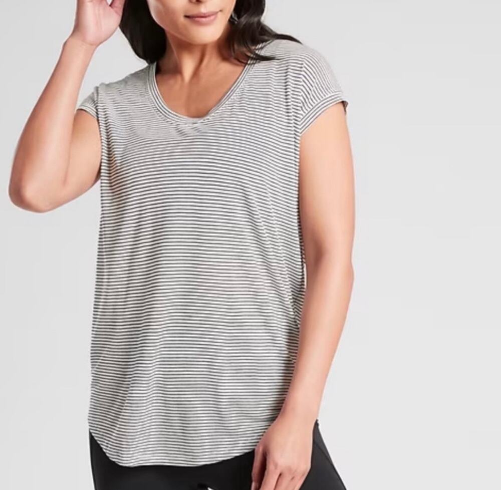 Athleta Cloudlight Stratus Short Sleeve Tee- Medium- Striped